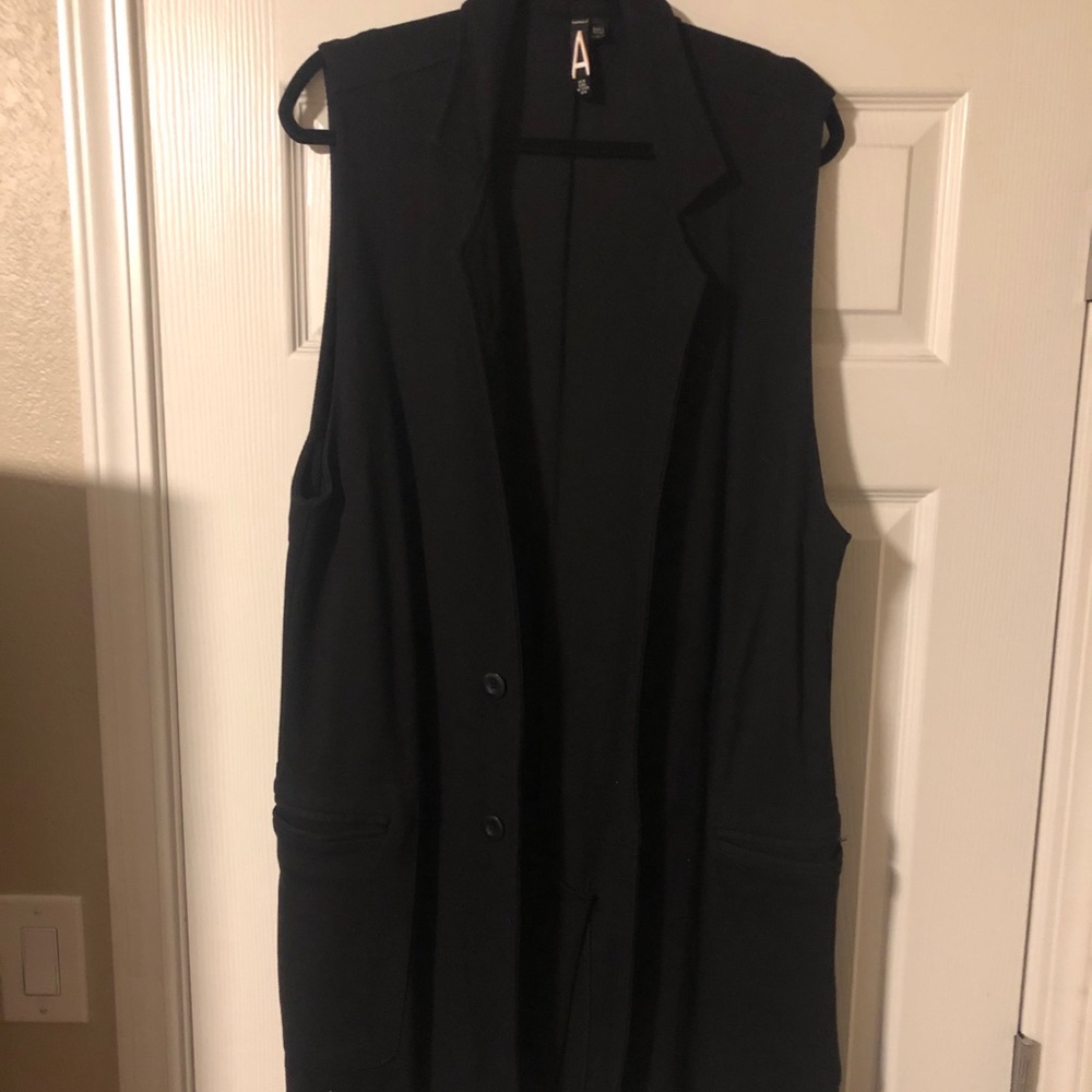 Topman AAA Men’s Long Vest